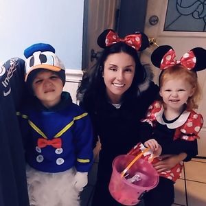 Meet your Posher, Alexandra